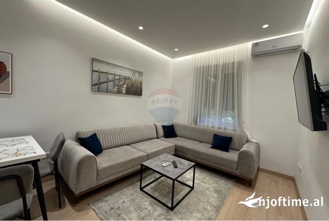 Shtepi me qera 1+1 ne Tirane - 700 Euro