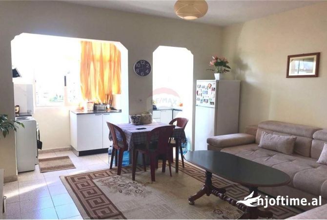 Shtepi ne shitje 2+1 ne Tirane - 130,000 Euro