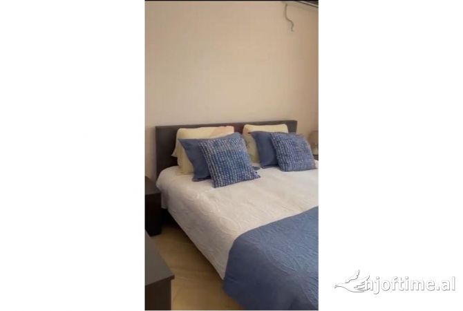 Shtepi me qera 2+1 ne Tirane - 750 Euro
