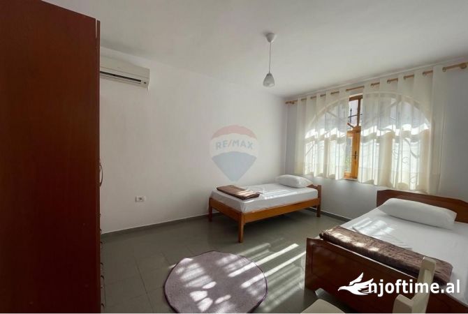 Shtepi me qera 1+1 ne Tirane - 450 Euro
