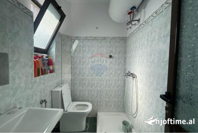 Shtepi me qera 1+1 ne Tirane - 450 Euro