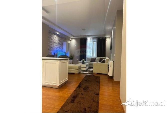 Shtepi ne shitje 1+1 ne Tirane - 185,000 Euro