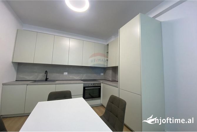 Shtepi ne shitje 1+1 ne Tirane - 145,000 Euro