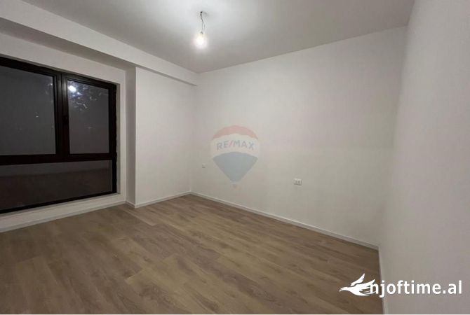 Shtepi me qera 2+1 ne Tirane - 700 Euro
