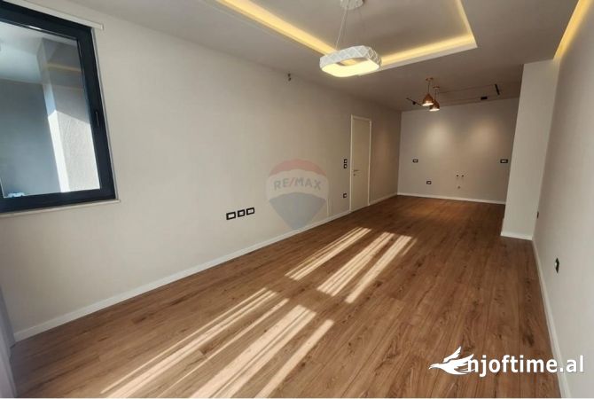 Shtepi ne shitje 1+1 ne Tirane - 211,000 Euro