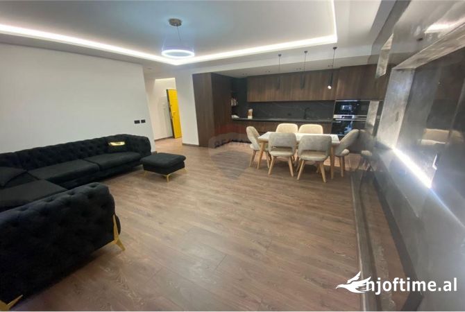 Shtepi me qera 3+1 ne Tirane - 1,000 Euro