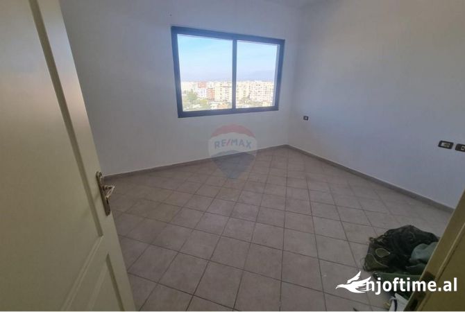 Shtepi ne shitje 2+1 ne Tirane - 135,000 Euro