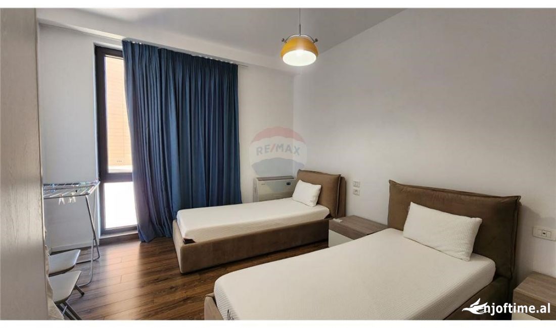 Shtepi me qera Apartament ne Tirane, 2+1, Mobilimi E mobiluar, Pagesa 1,300  Euro.