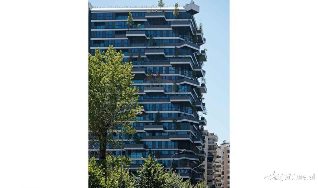 Shtepi ne shitje Apartament ne Tirane, 2+1, Mobilimi Bosh, pa mobiluar, Pagesa 593,000  Euro.