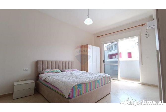 Shtepi me qera 3+1 ne Tirane - 700 Euro