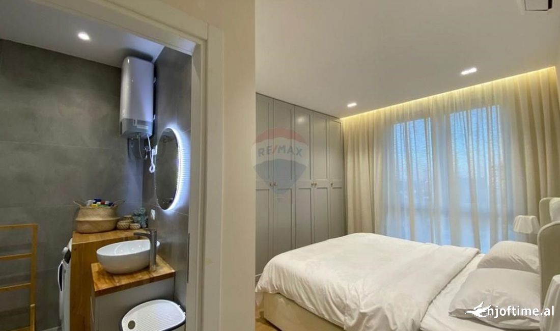 Shtepi me qera Apartament ne Tirane, 2+1, Mobilimi E mobiluar, Pagesa 1,200  Euro.