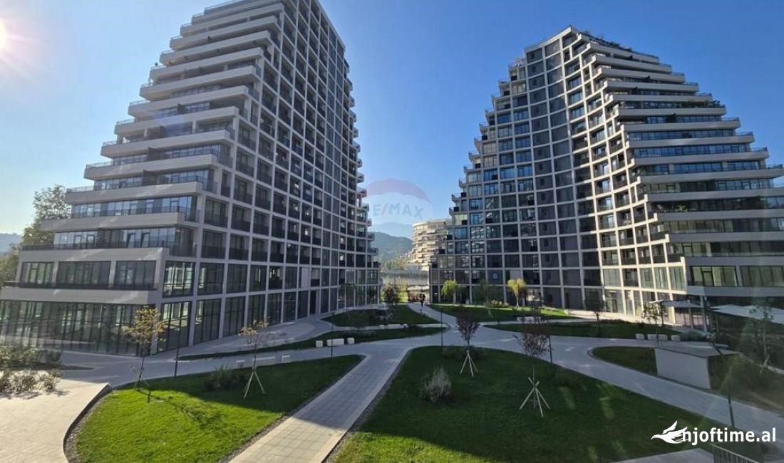 Shtepi ne shitje Apartament ne Tirane, 3+1, Mobilimi Bosh, pa mobiluar, Pagesa 719,000  Euro.