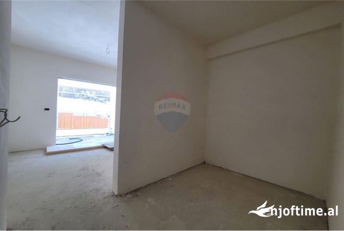 Shtepi ne shitje 1+1 ne Tirane - 155,000 Euro