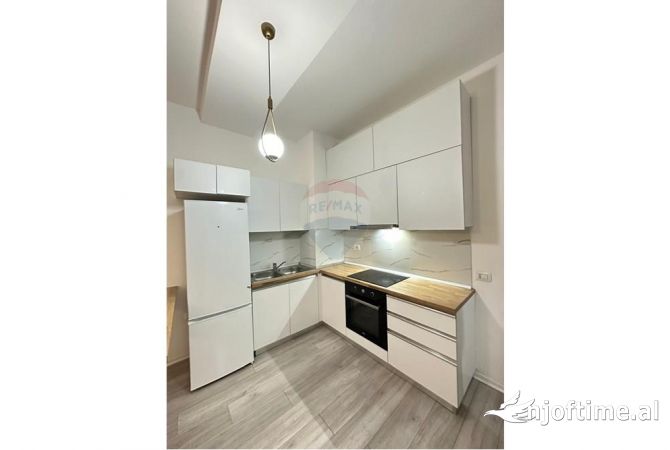 Shtepi me qera 1+1 ne Tirane - 550 Euro