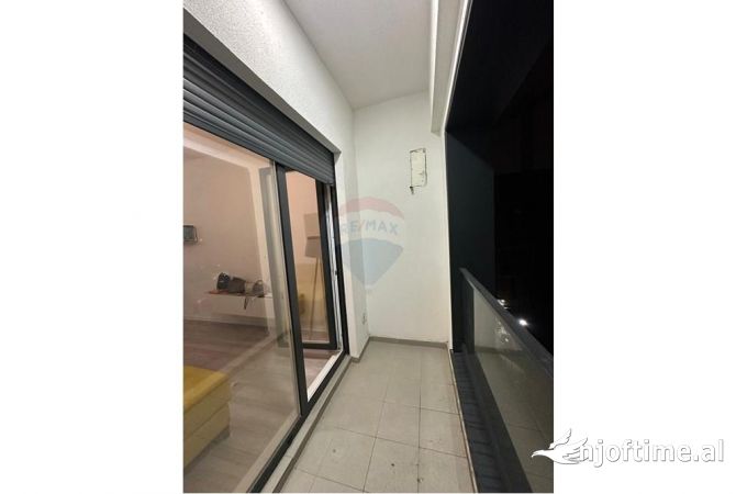 Shtepi me qera Apartament ne Tirane, 1+1, Mobilimi E mobiluar, Pagesa 550  Euro.