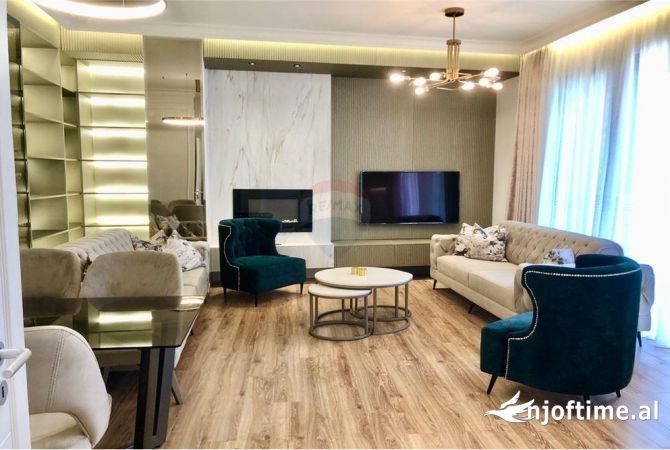 Shtepi me qera 2+1 ne Tirane - 1,450 Euro
