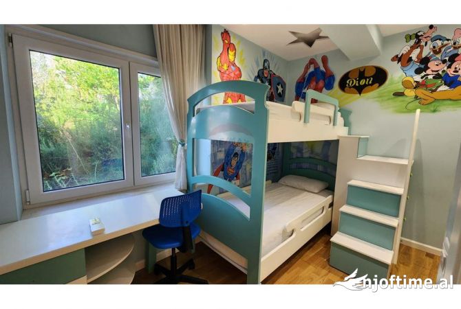 Shtepi me qera 3+1 ne Tirane - 1,500 Euro