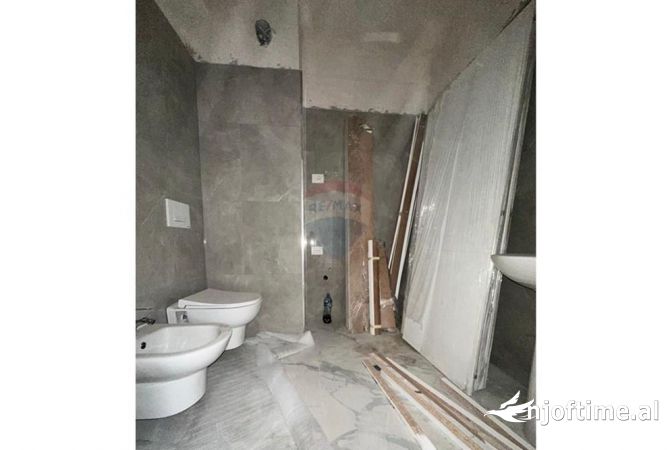 Shtepi ne shitje 1+1 ne Tirane - 92,000 Euro