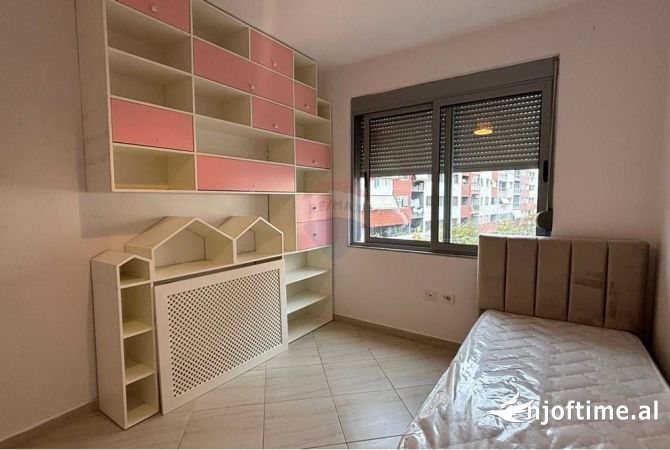 Shtepi me qera 2+1 ne Tirane - 450 Euro