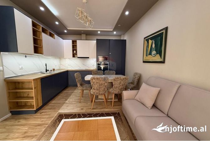 Shtepi me qera 2+1 ne Tirane - 850 Euro