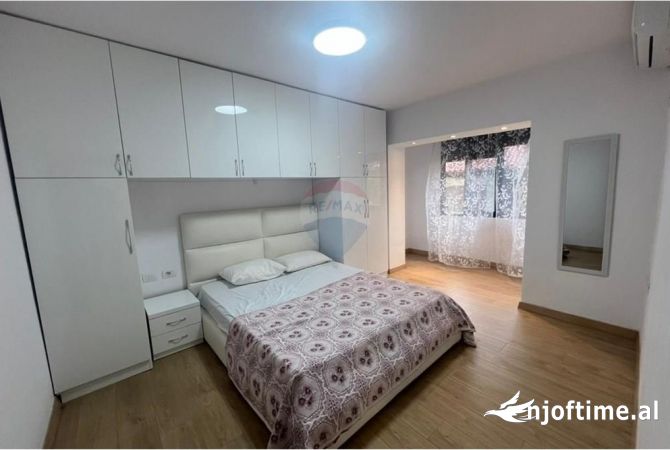 Shtepi me qera 1+1 ne Tirane - 650 Euro