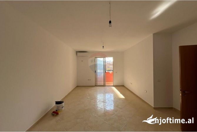 Shtepi ne shitje 1+1 ne Tirane - 82,000 Euro
