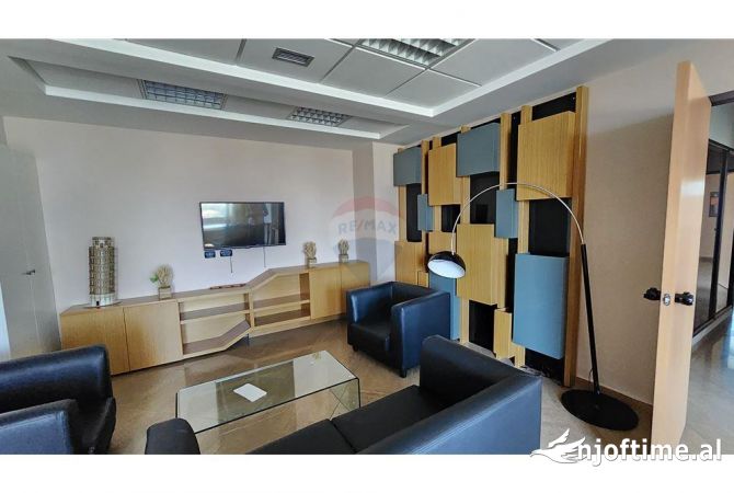 Ambient zyrash per qira tek 2 Kullat