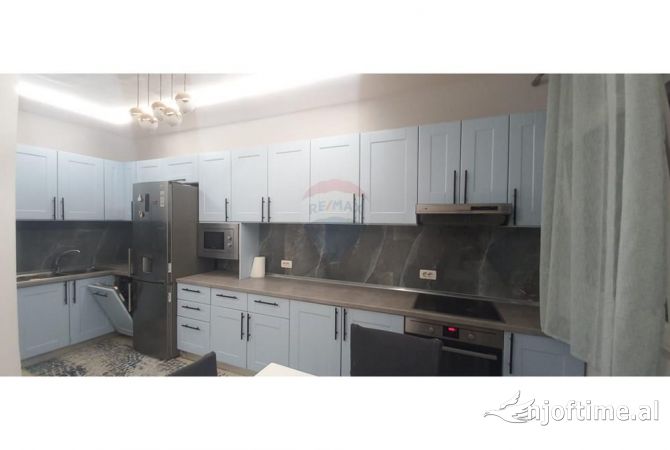Shtepi me qera 2+1 ne Tirane - 650 Euro