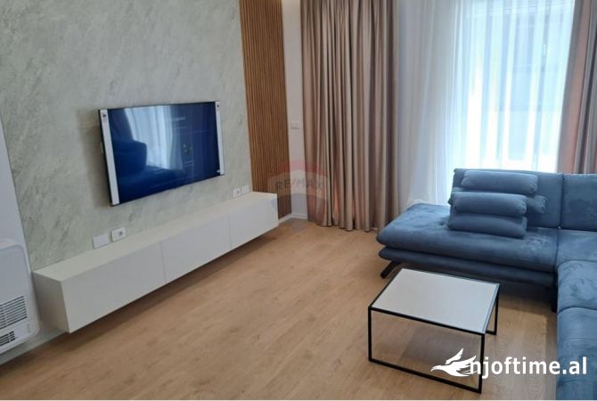 Shtepi me qera 2+1 ne Tirane - 1,000 Euro