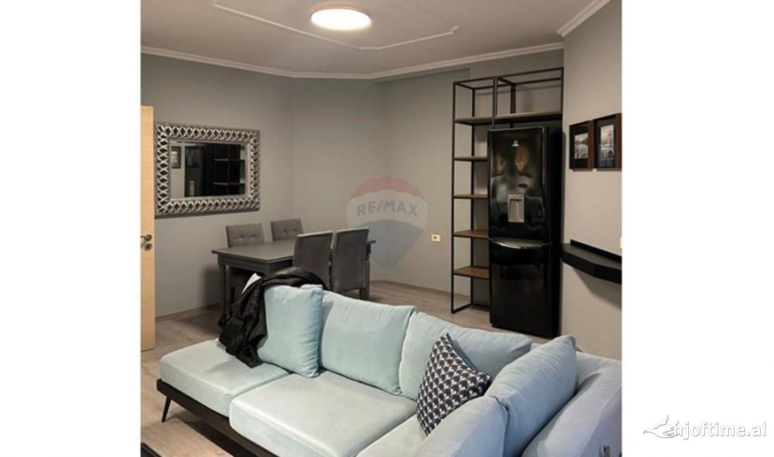 Shtepi me qera Apartament ne Tirane, 2+1, Mobilimi E mobiluar, Pagesa 650  Euro.