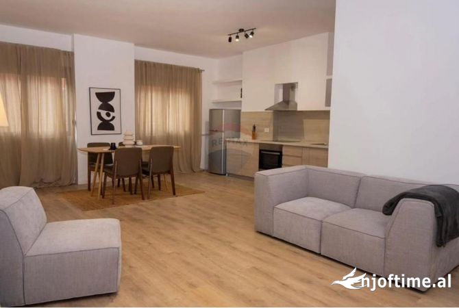 Shtepi ne shitje 3+1 ne Tirane - 360,000 Euro