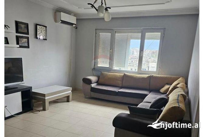Shtepi ne shitje 3+1 ne Tirane - 132,000 Euro