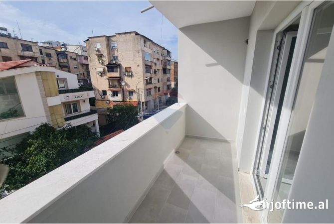 Shtepi ne shitje 1+1 ne Tirane - 127,000 Euro