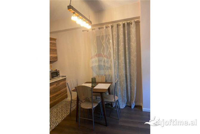Shtepi me qera 1+1 ne Tirane - 600 Euro