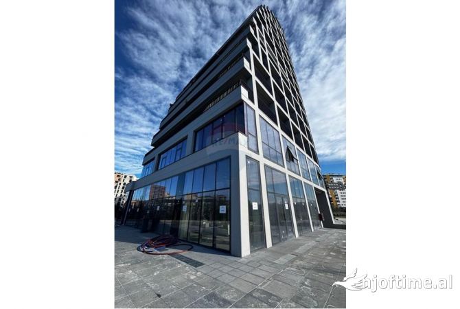 Ambient biznesi me qera 1+1 ne Tirane - 3,500 Euro