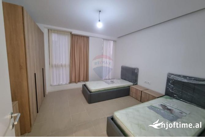 Shtepi me qera Apartament ne Tirane, 2+1, Mobilimi E mobiluar, Pagesa 650  Euro.