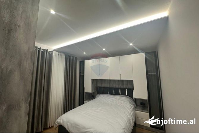 Shtepi ne shitje 2+1 ne Tirane - 180,000 Euro