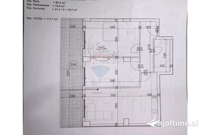 Shtepi ne shitje Apartament ne Tirane, 2+1, Mobilimi Bosh, pa mobiluar, Pagesa 156,400  Euro.