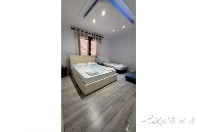 Shtepi me qera Apartament ne Tirane, 1+1, Mobilimi E mobiluar, Pagesa 500  Euro.