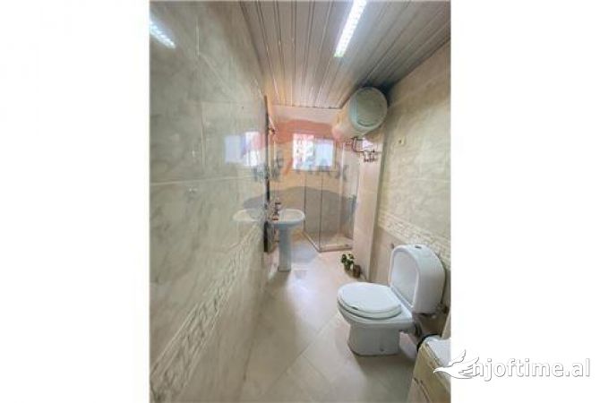 Shtepi me qera 1+1 ne Tirane - 550 Euro