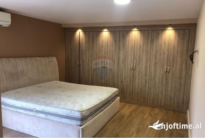 Shtepi ne shitje 3+1 ne Tirane - 320,000 Euro