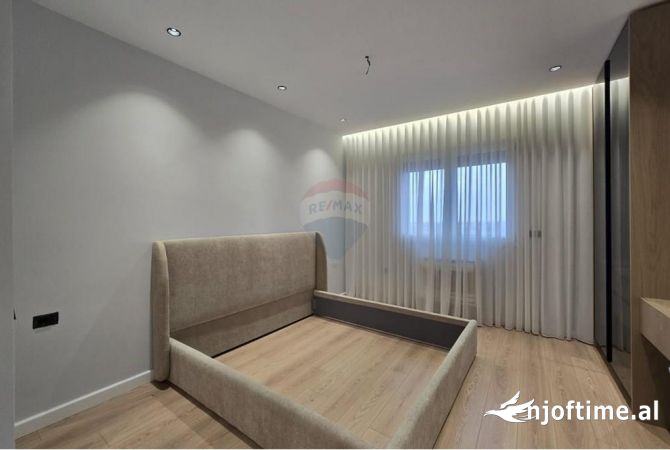 Shtepi me qera Apartament ne Tirane, 2+1, Mobilimi E mobiluar, Pagesa 2,000  Euro.