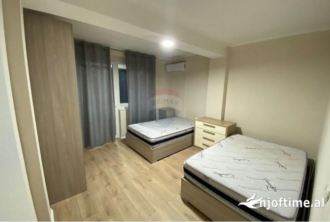 Shtepi me qera 2+1 ne Tirane - 900 Euro