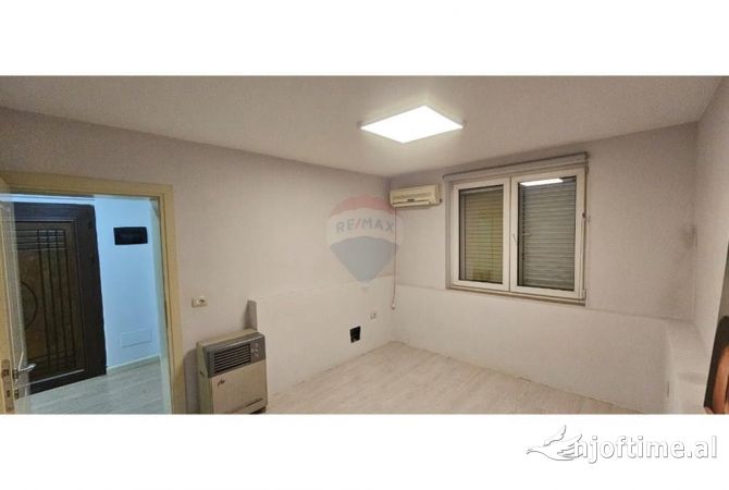 Shtepi ne shitje 2+1 ne Tirane - 180,000 Euro