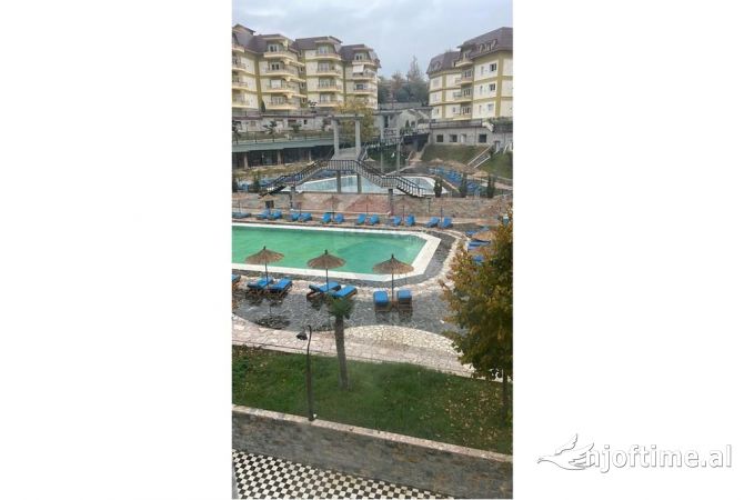 Shtepi me qera 2+1 ne Tirane - 950 Euro
