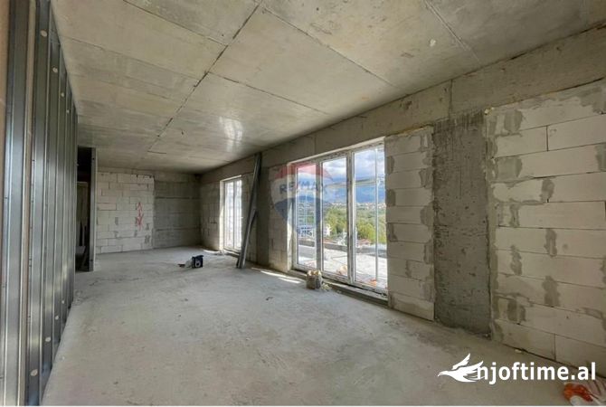 Shtepi ne shitje 3+1 ne Tirane - 230,000 Euro