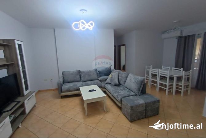 Shtepi me qera 2+1 ne Tirane - 500 Euro