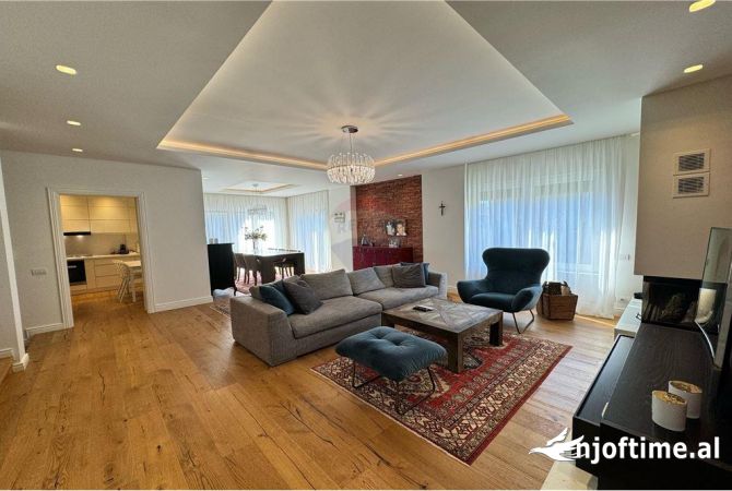 Shtepi me qera 5+1 ne Tirane - 4,000 Euro