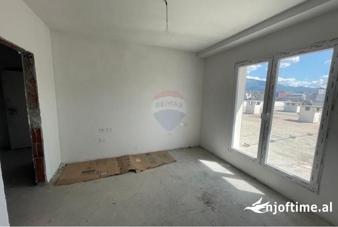 Shtepi ne shitje 2+1 ne Tirane - 270,000 Euro