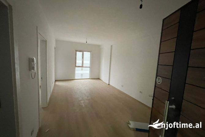 Shtepi ne shitje 1+1 ne Tirane - 63,000 Euro